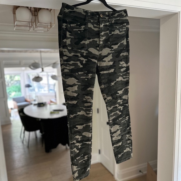 Anthropologie Pilcro Green Grey Camo Corduroy High Rise Skinny Jeans, Size 30 - Picture 4 of 14